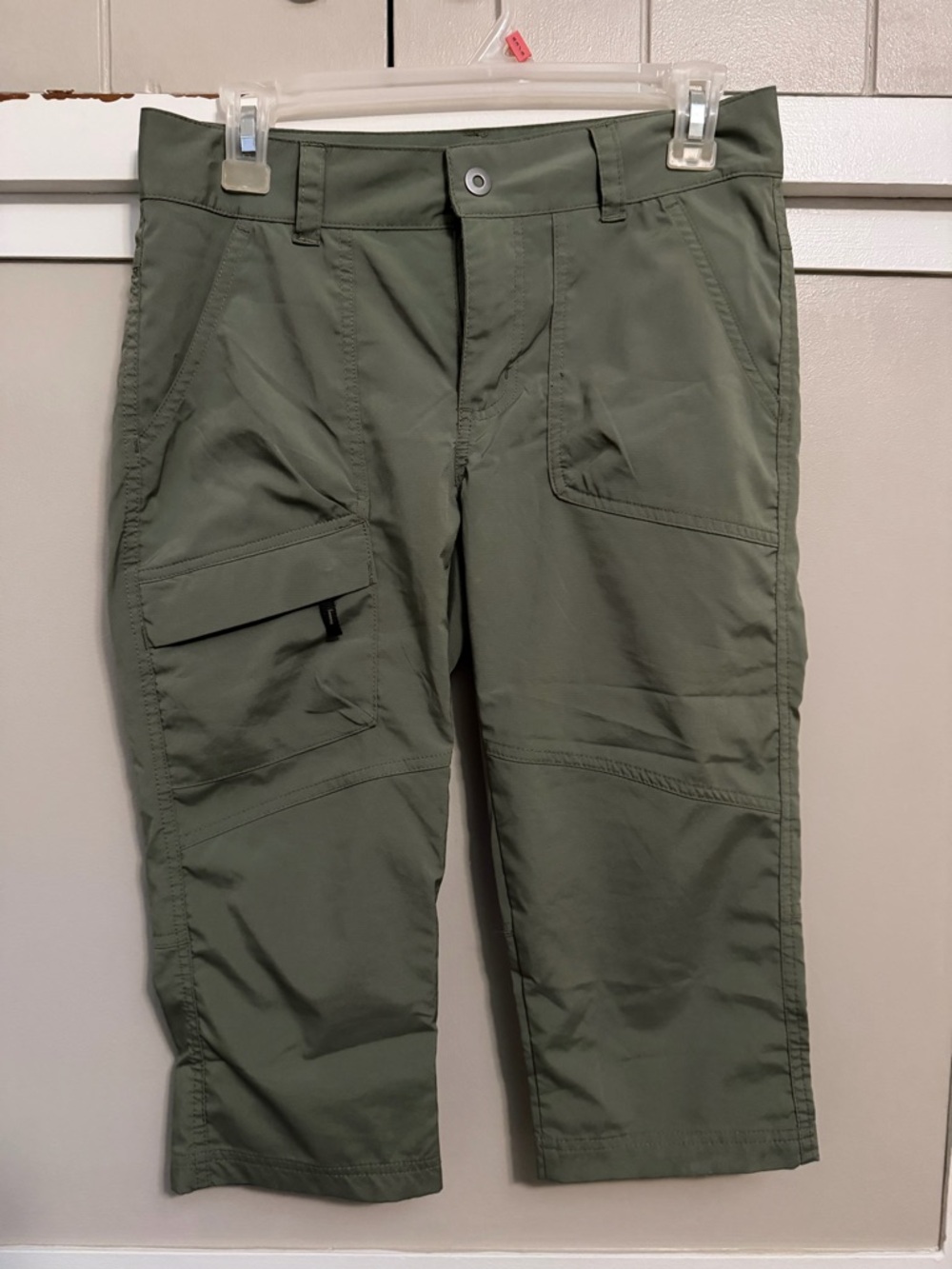 Columbia women’s Olive Green Cargo Pants - Comfortable Utility Fit